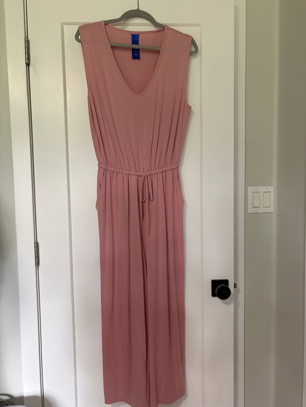 Kit and Ace Sleeveless Drawstring Waist Cropped Jumpsuit - size medium